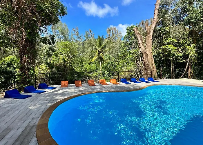 Blanco Hostel Lanta 18 To 35