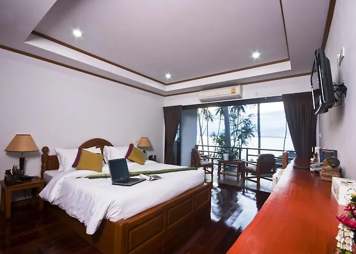 Lipa Bay Resort