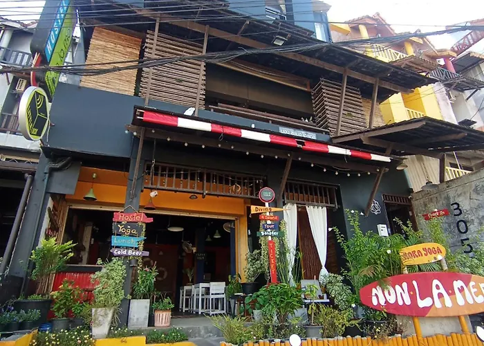 Non La Mer Hostel - Bed & Yoga