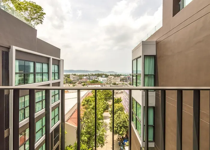 Dlux Condominium 510