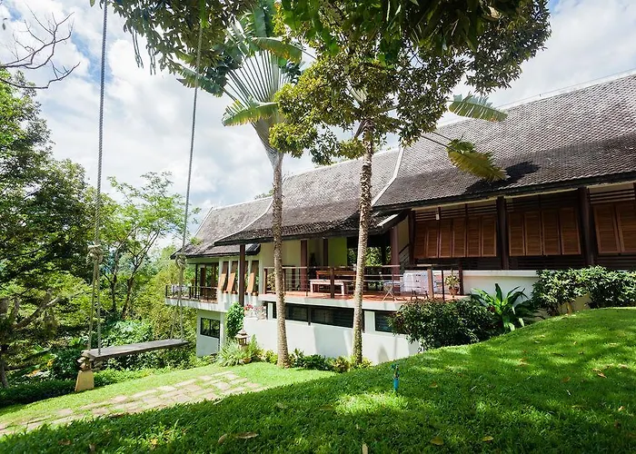 De Chom Villa