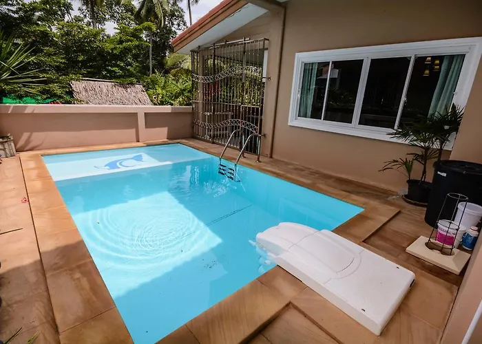 Lana Pool Villa