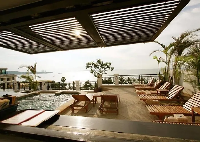 Summer Spring Hotel