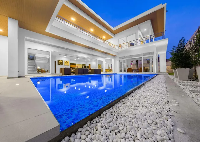 Davinci Pool Villa Pattaya