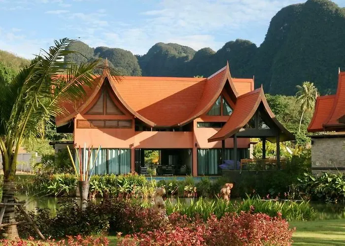 Tha Lane Bay Villas