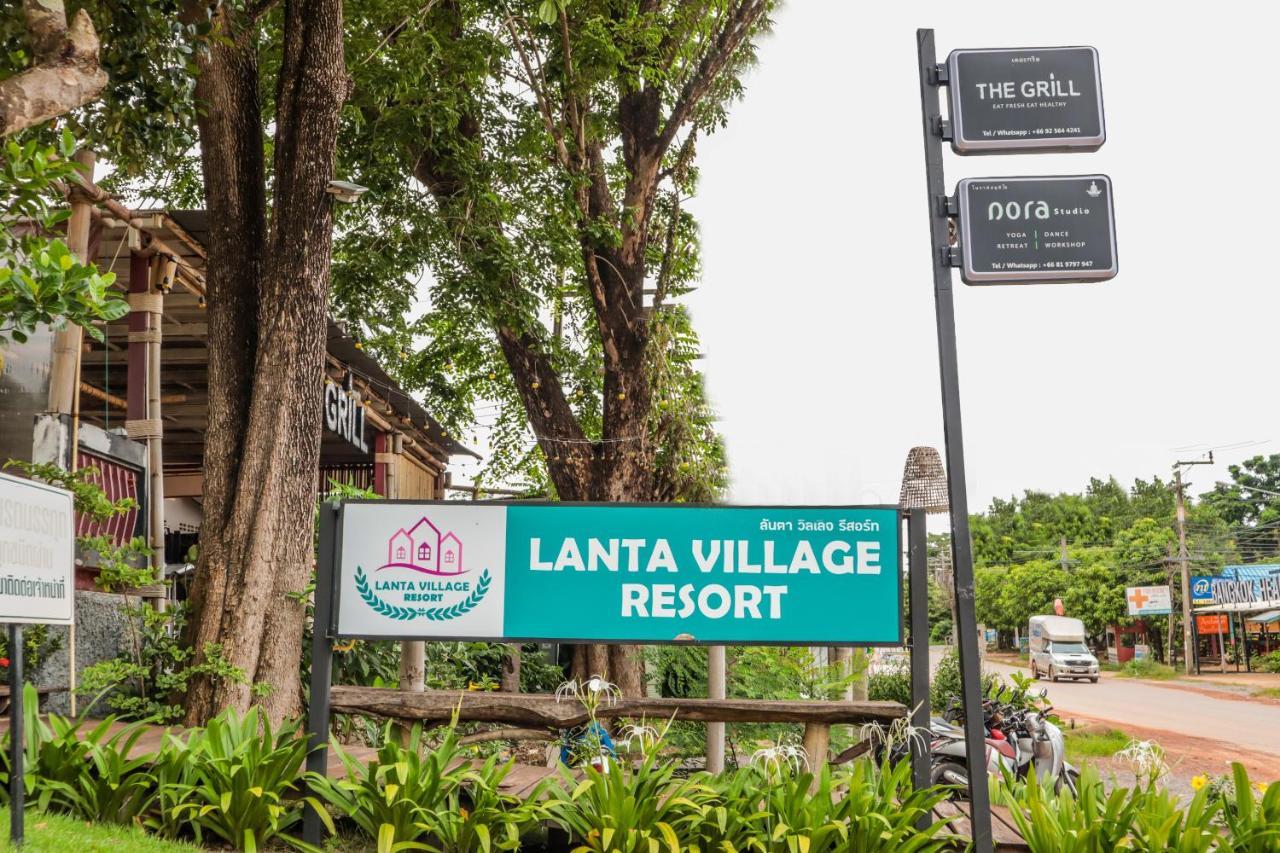 Lanta Village Hotel 4*