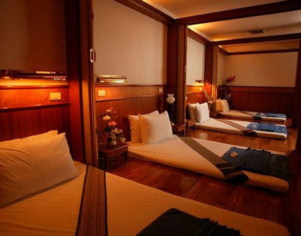 Courtyard By Marriott Town 4* Phuket