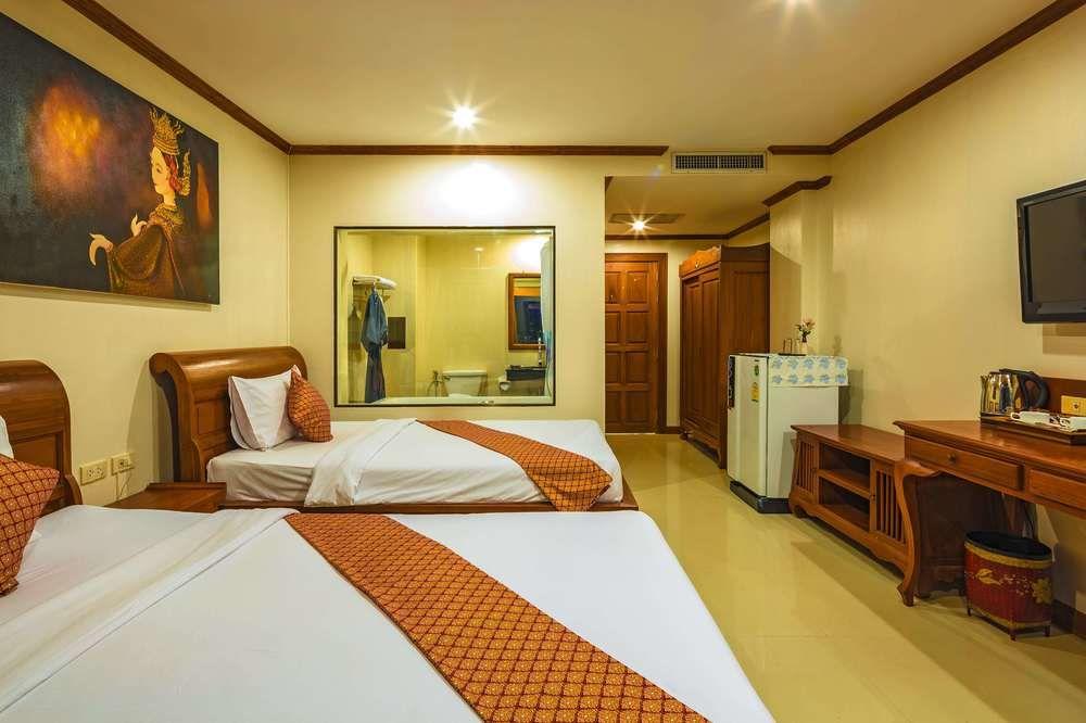 Az Hotel Patong