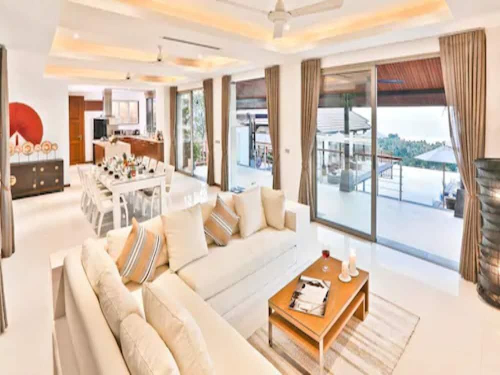 Code Samui 4*
