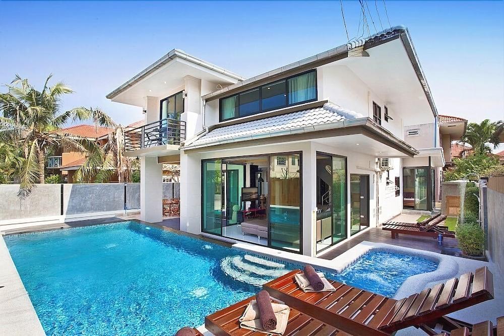 Vichy Villa