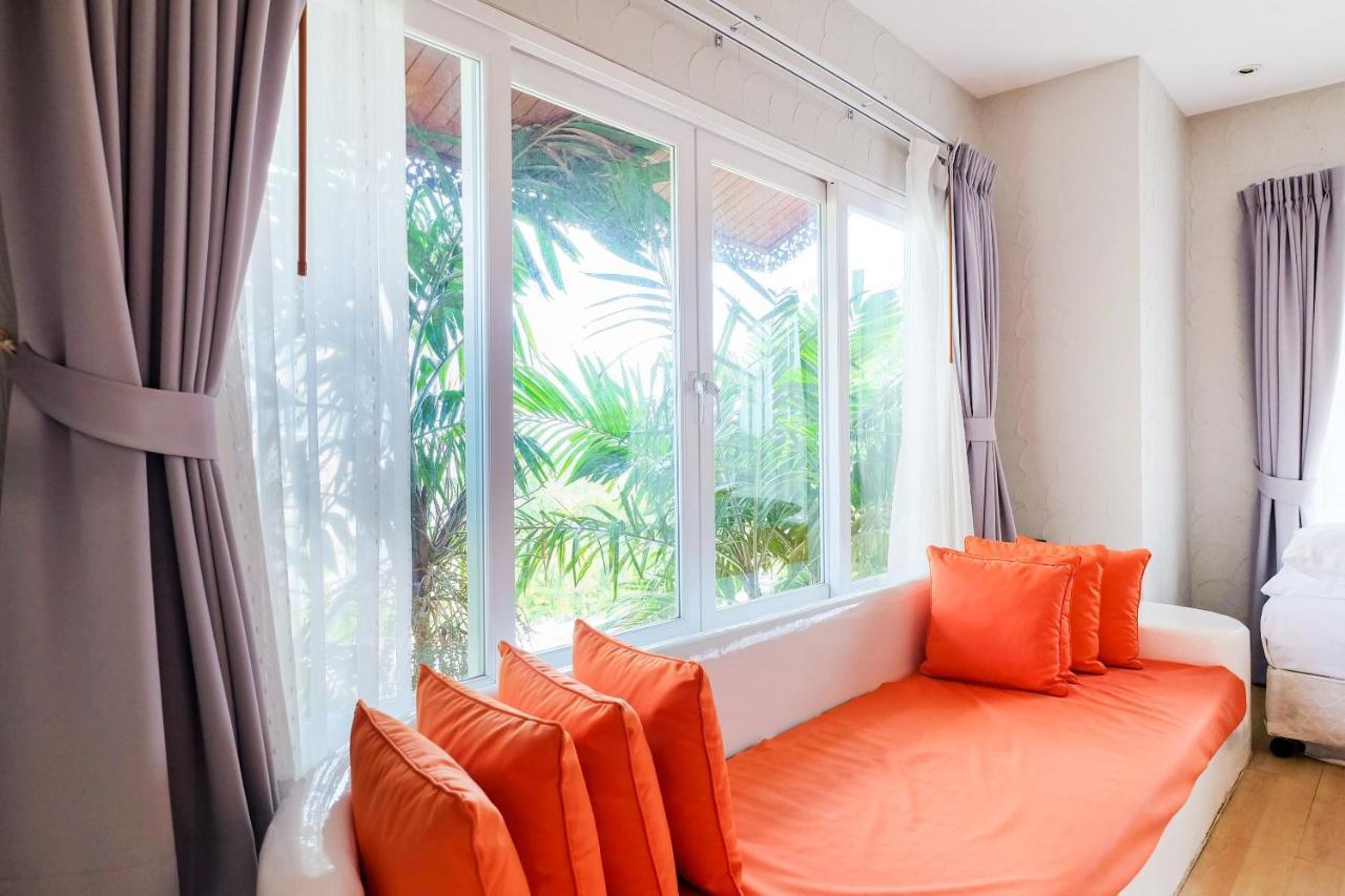 Hotel Oyo 626 The Phuket 2*