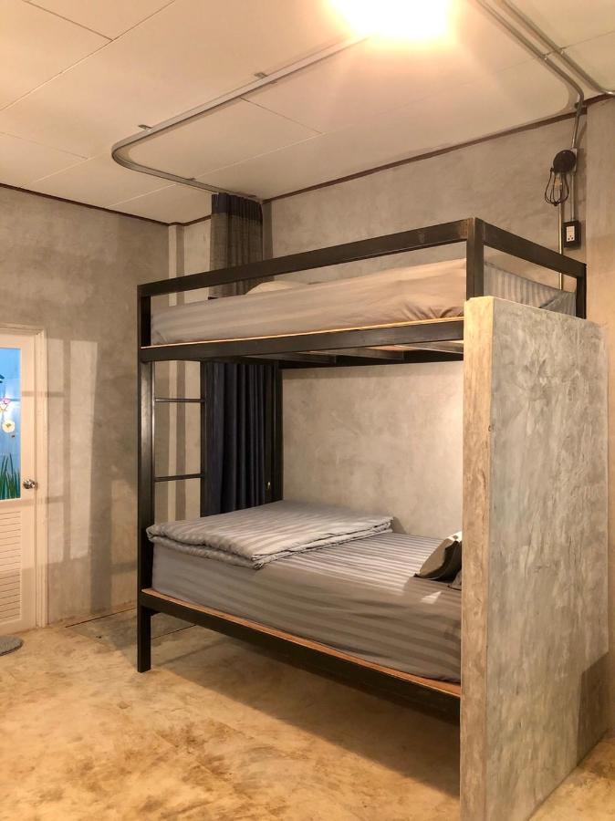 Samanta By The Sea (adults Only) Guest house Ko Lan