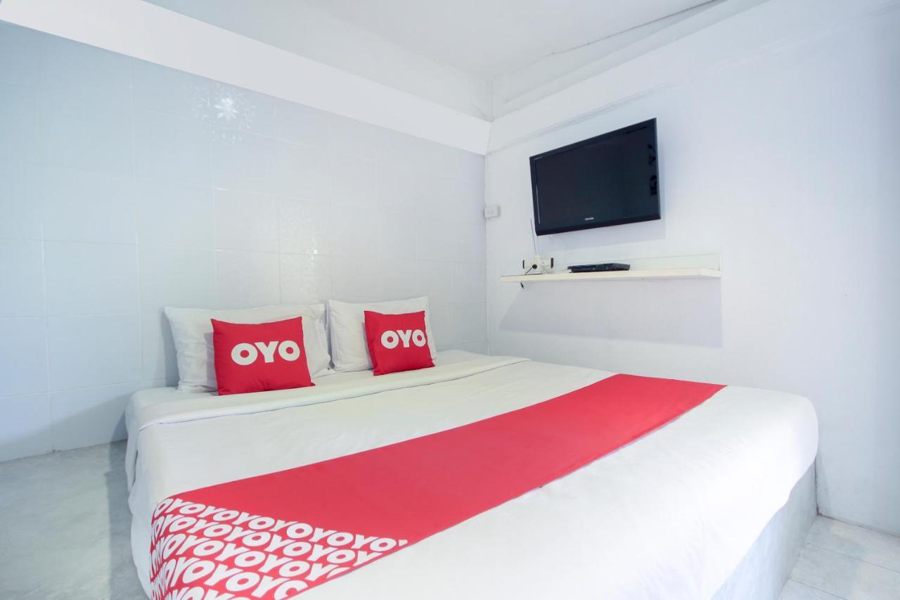 Oyo 1054 Backpacker Phuket