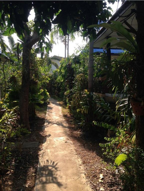 Lovely Lanta Resort *