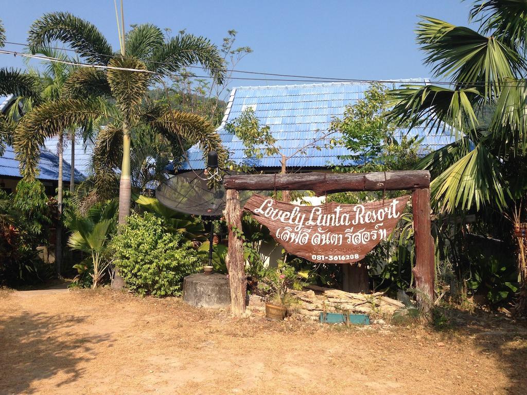 Lovely Lanta Resort *