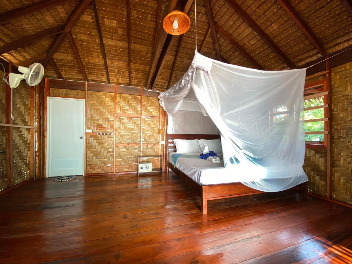 Cha Cha Resort *