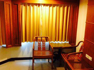 Hotel The A.a. 2*