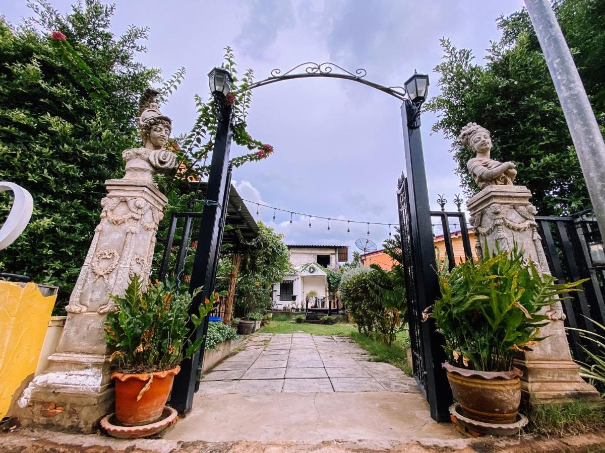 The Castello Resort Ko Lan