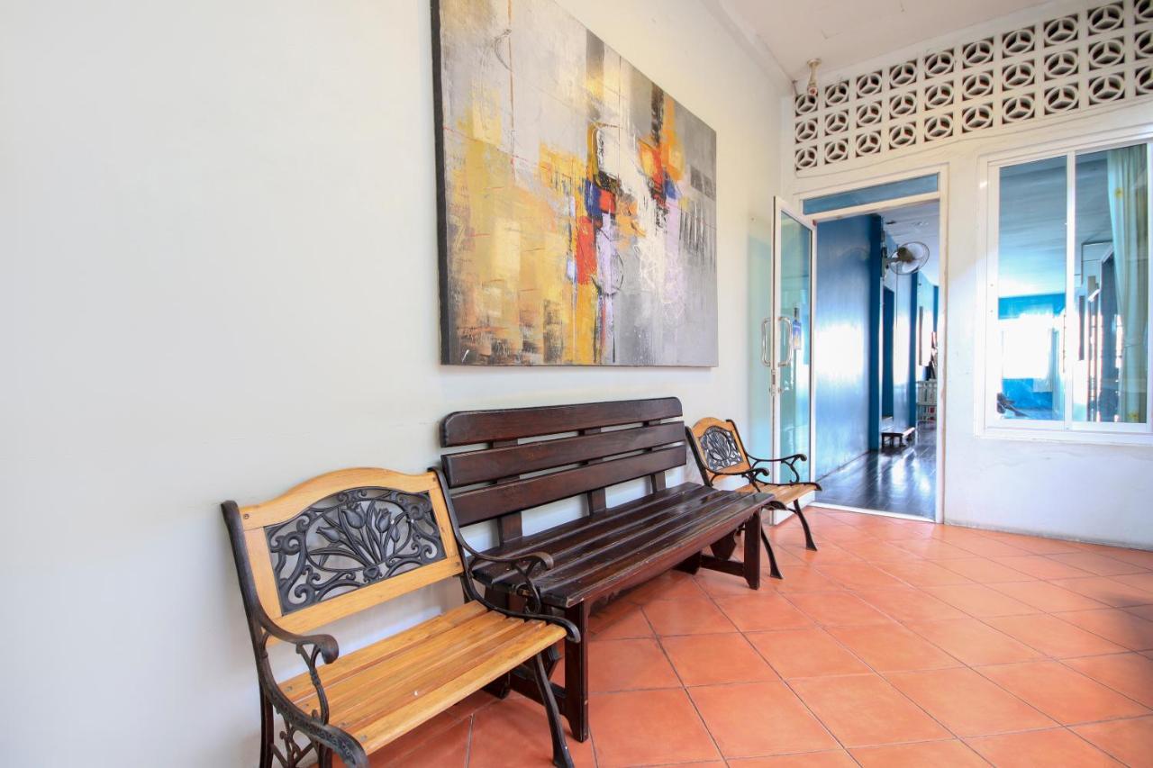 Hotel Oyo 1054 Backpacker