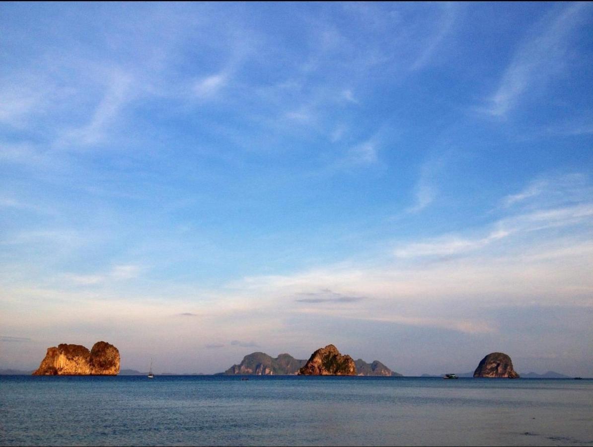 Thanya - Sha Koh Ngai