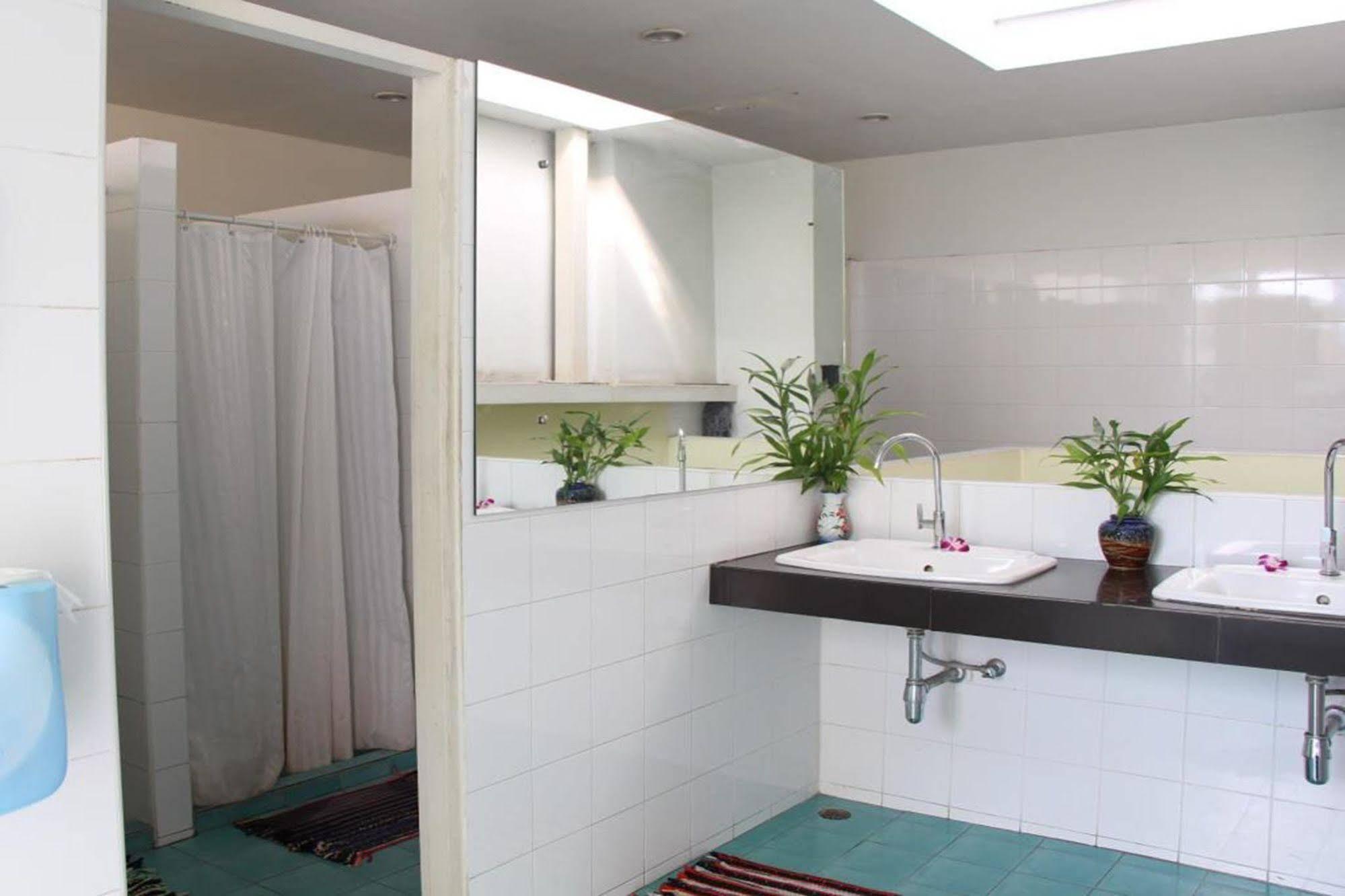 Hotel Oyo 1054 Backpacker