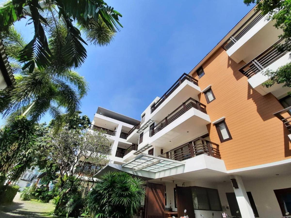 Evergreen Hotel