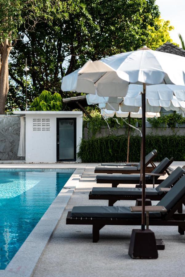 The Hive Resort 3*