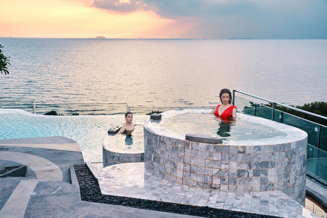 Hotel Bayphere Pattaya Jc
