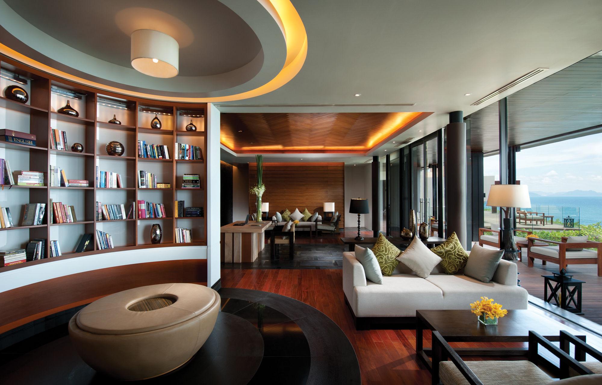 Conrad Residences 5*
