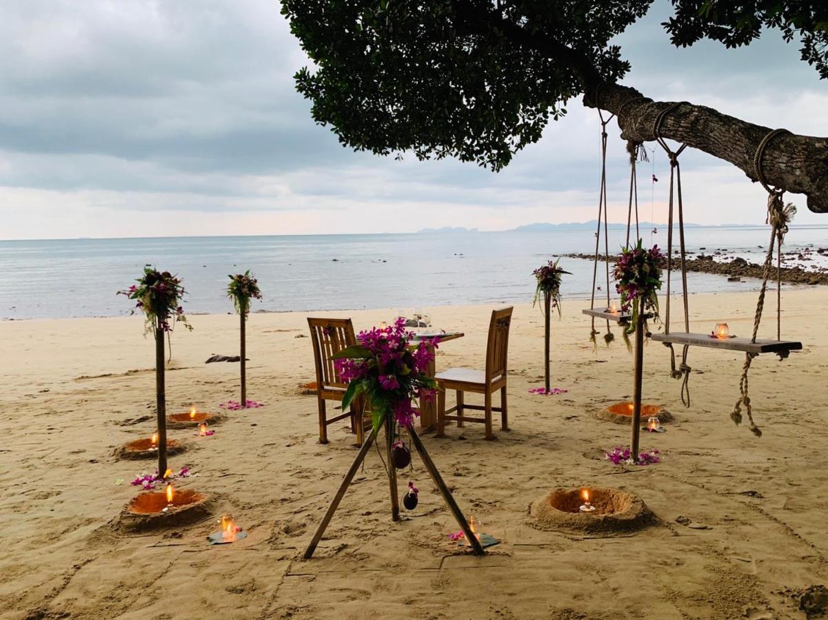 Resort Koh Jum Ocean Beach Resort