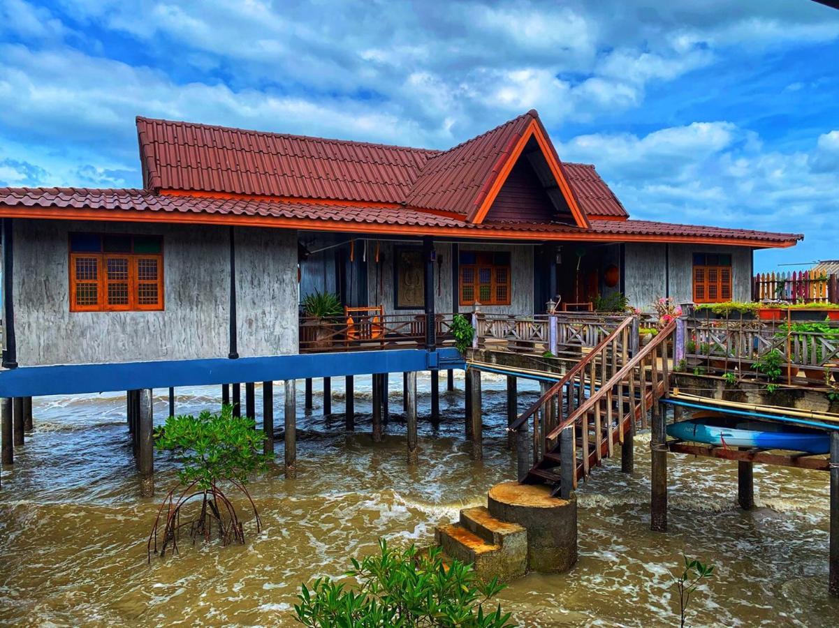 Mangrove House Lanta Old Town Casa de hóspedes Koh Lanta