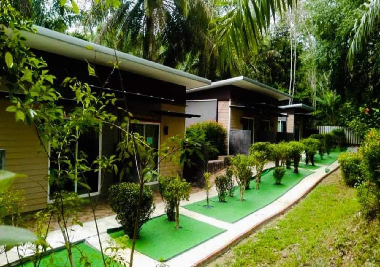 Baanphong Lanta Holiday home