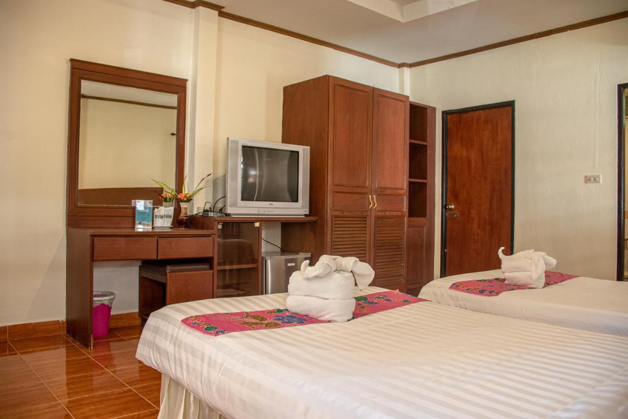 Lanta Village 4*