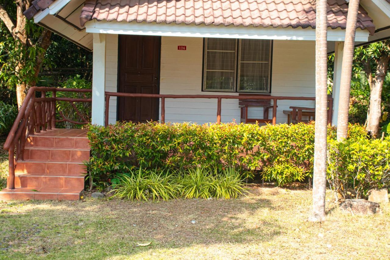 Hotel Lanta Village