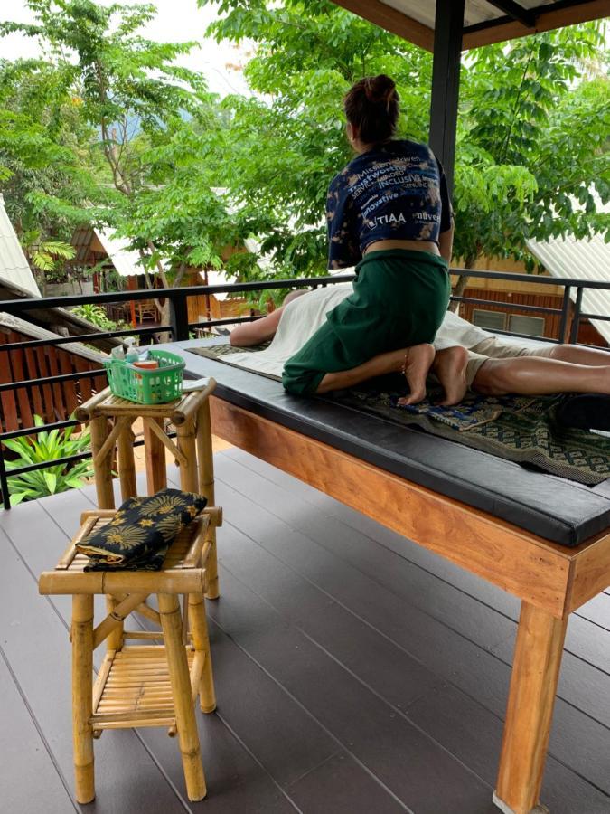 Guest house Montra Long Koh Lanta