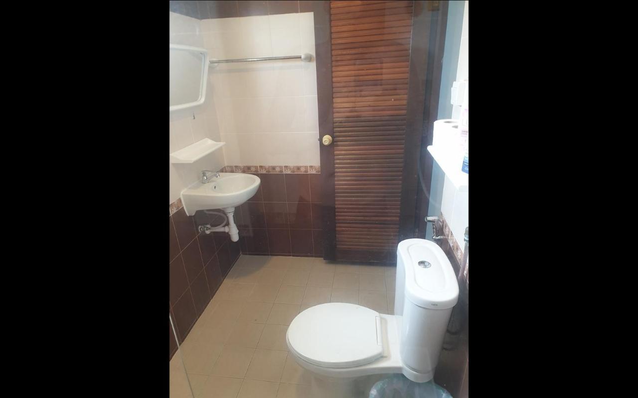 Hostel P & T Bang Rak Beach (Koh Samui)
