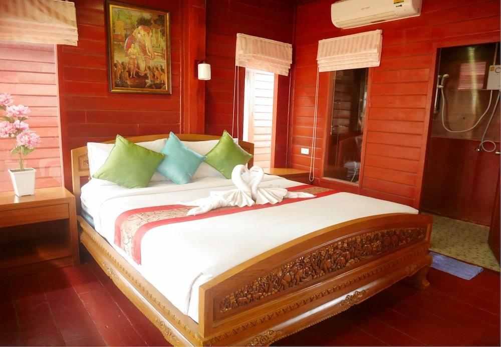 Hotel Maiyada Phi Phi Don