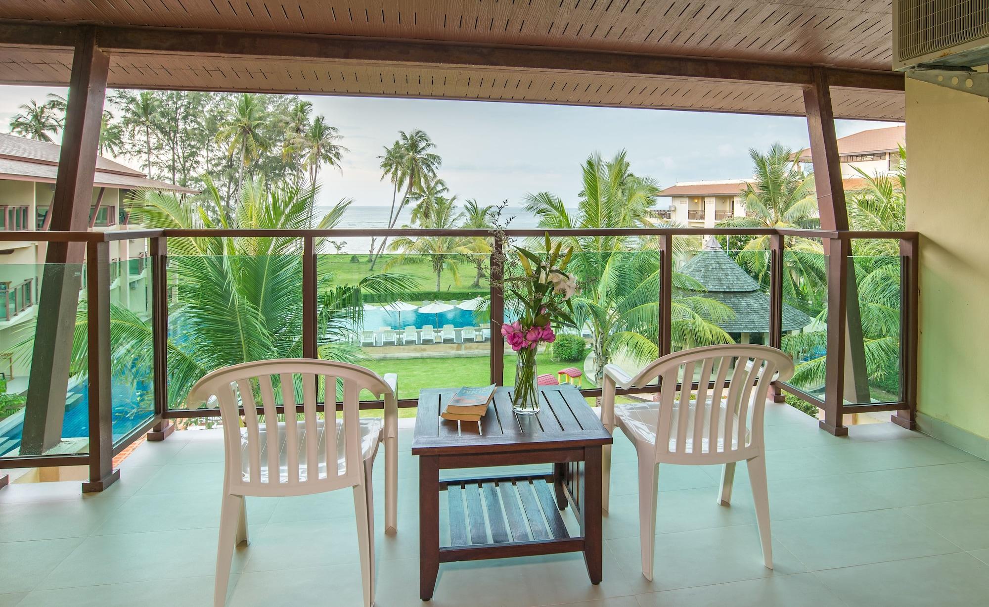 Lanta Pura Resort-sha Extra Resort