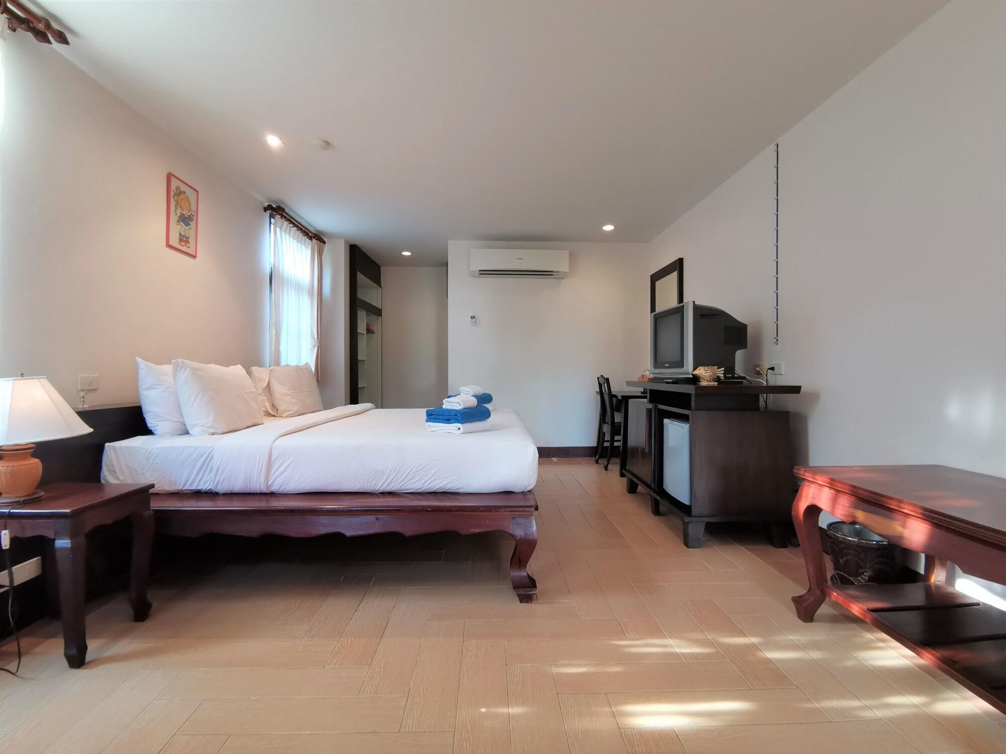 Villa, Lanta 3*