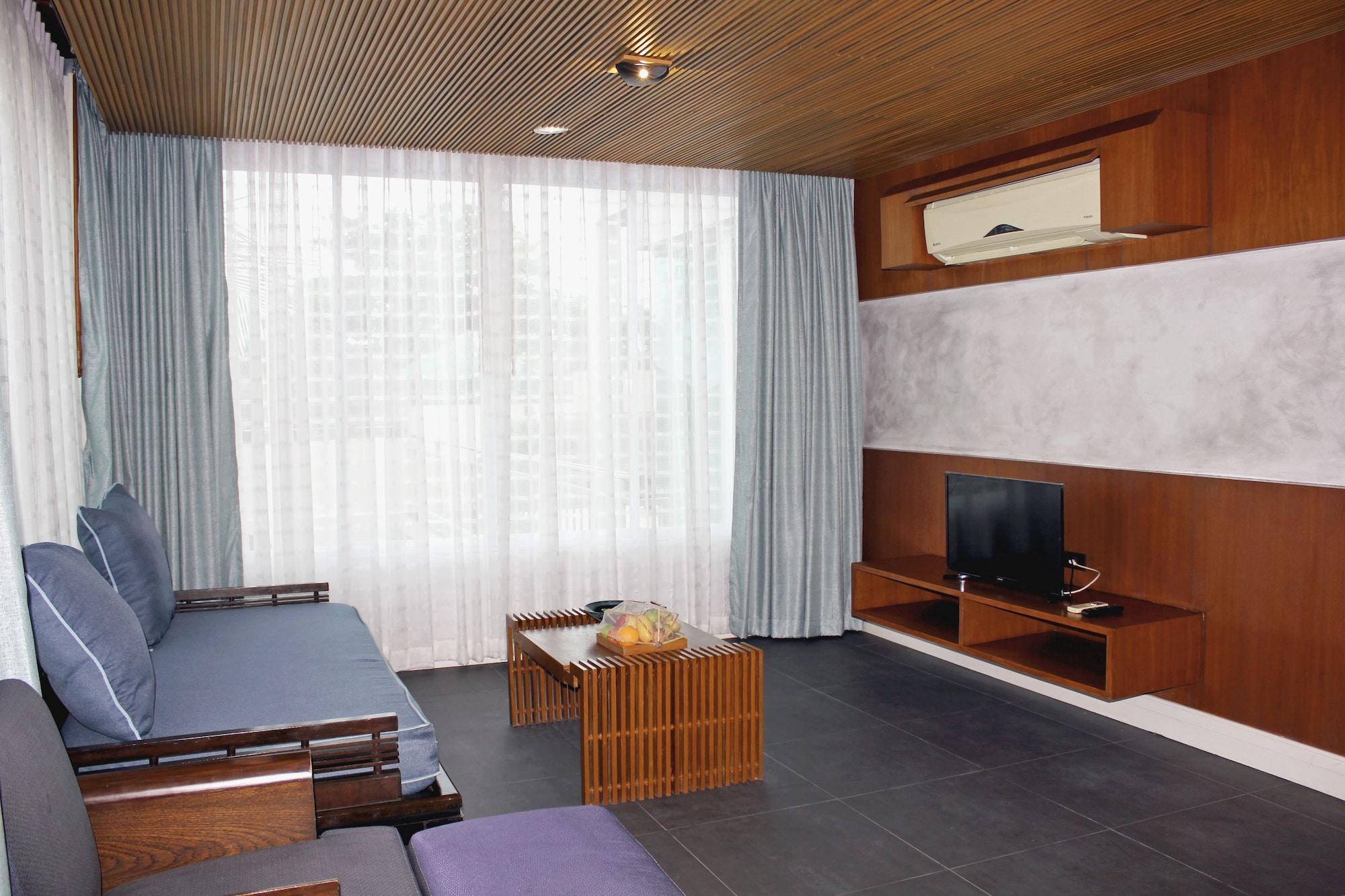 Weekender Resort 4*