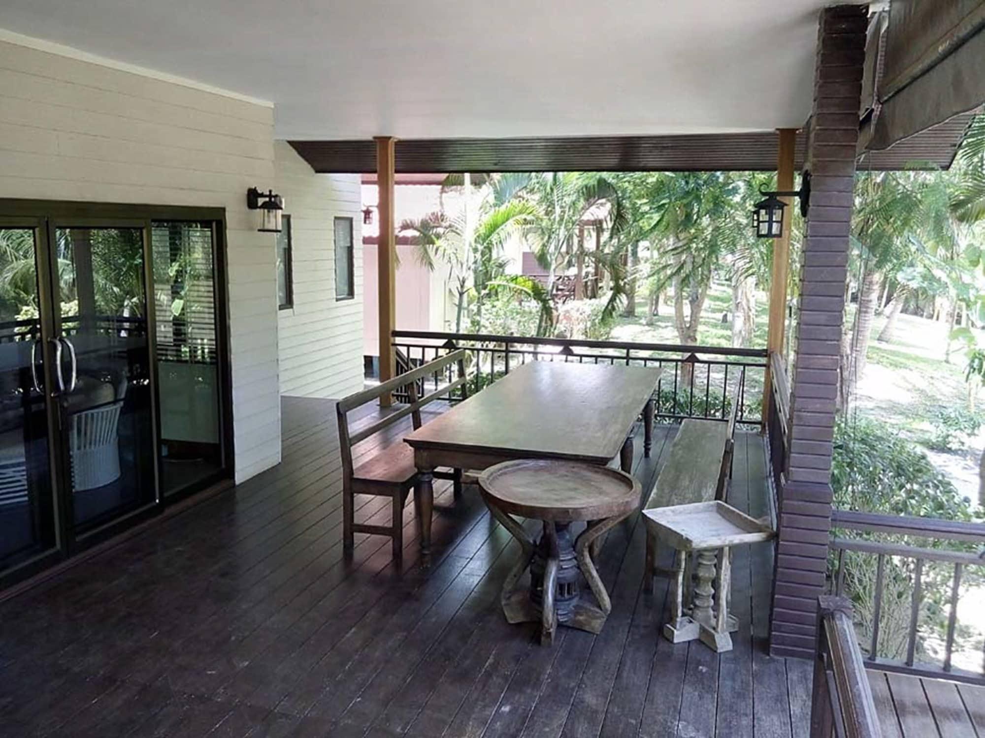 Coco Palm - Sha Extra Resort