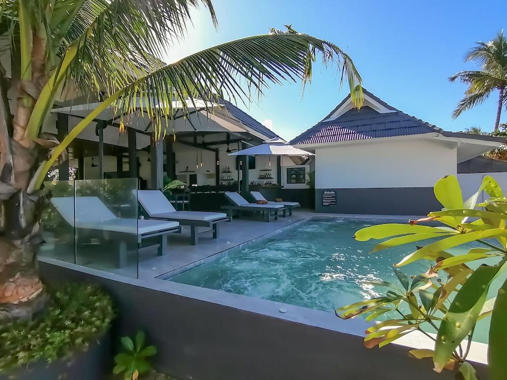 Hotel The Cosy Maenam 3*