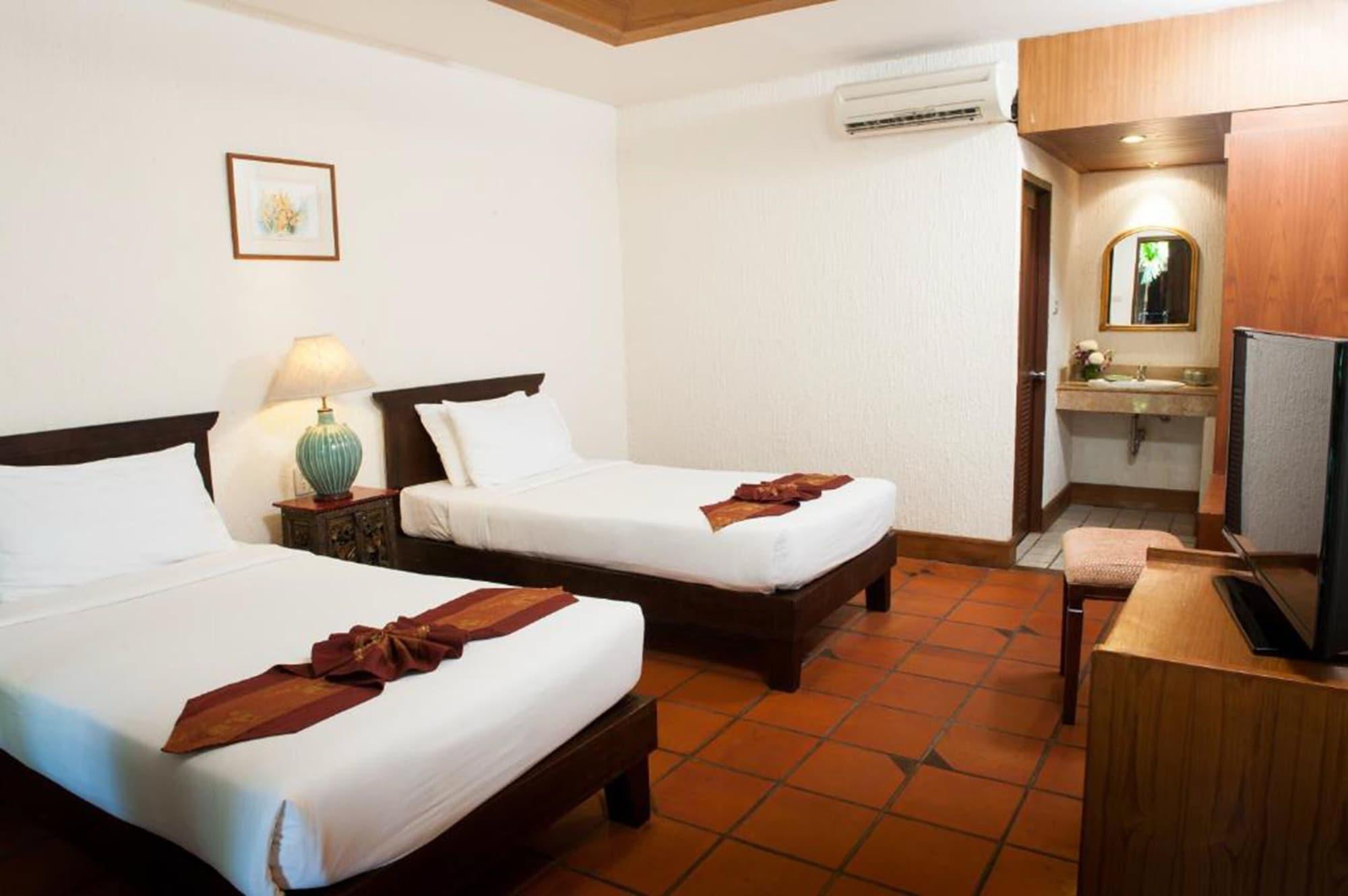 Montien House - Sha Resort 3*