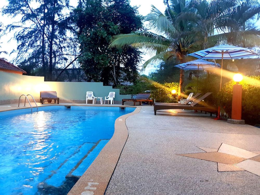 Resort Mild Garden View