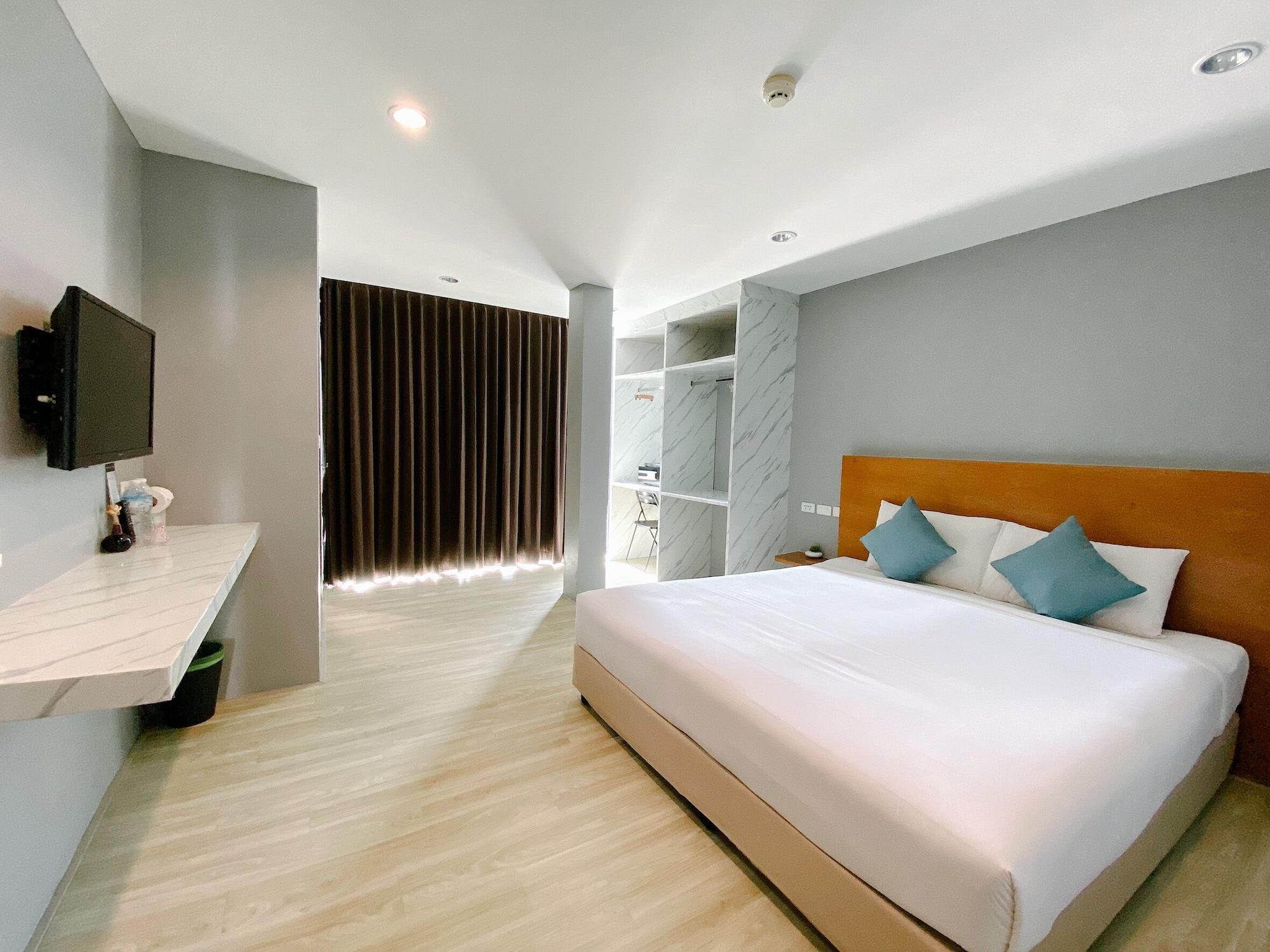 Hotel Behind The Scene Club @ Samui 3*