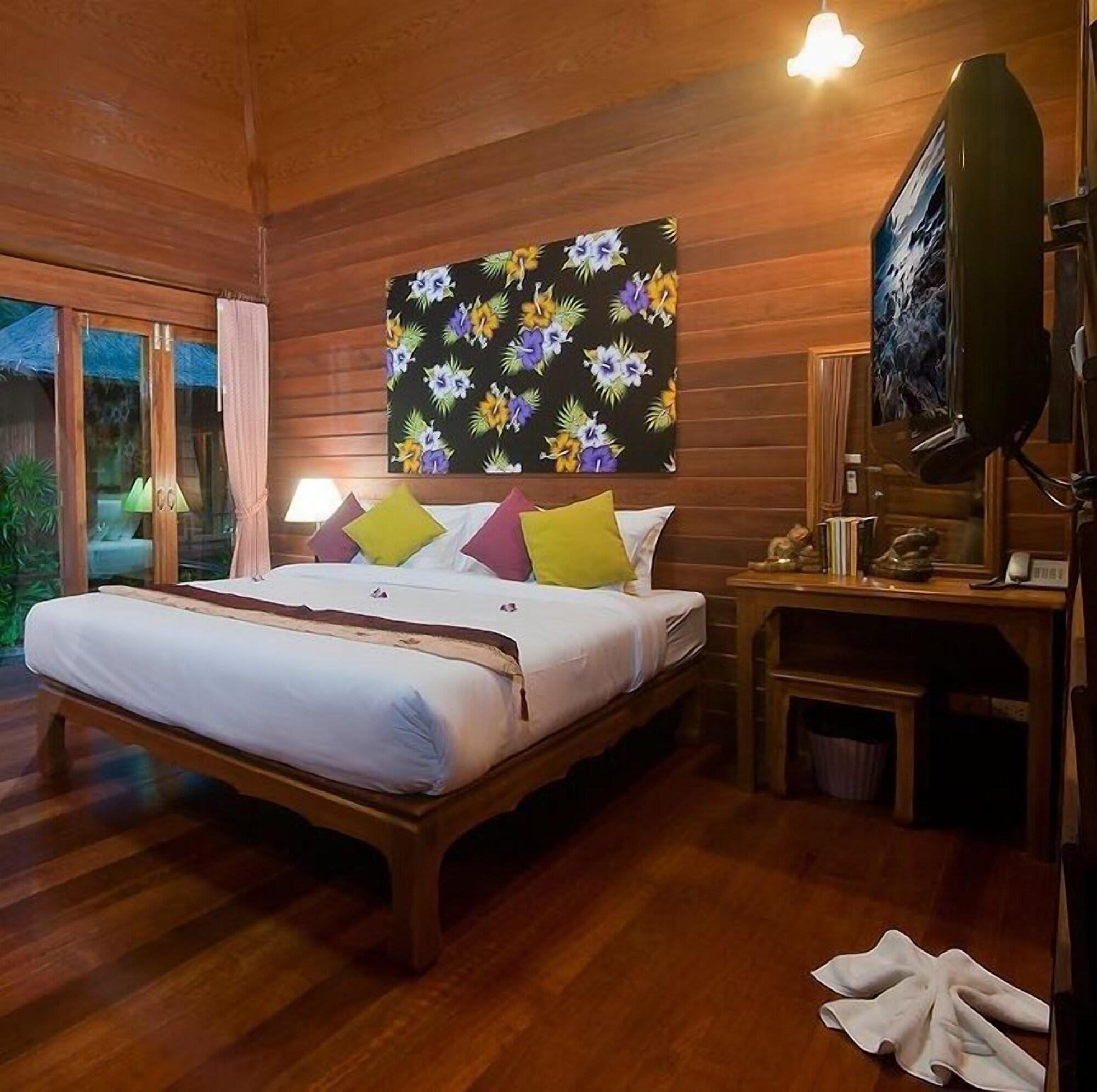 Resort Lipa Bay 3*