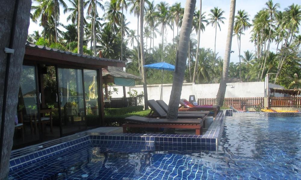 Lipa Bay