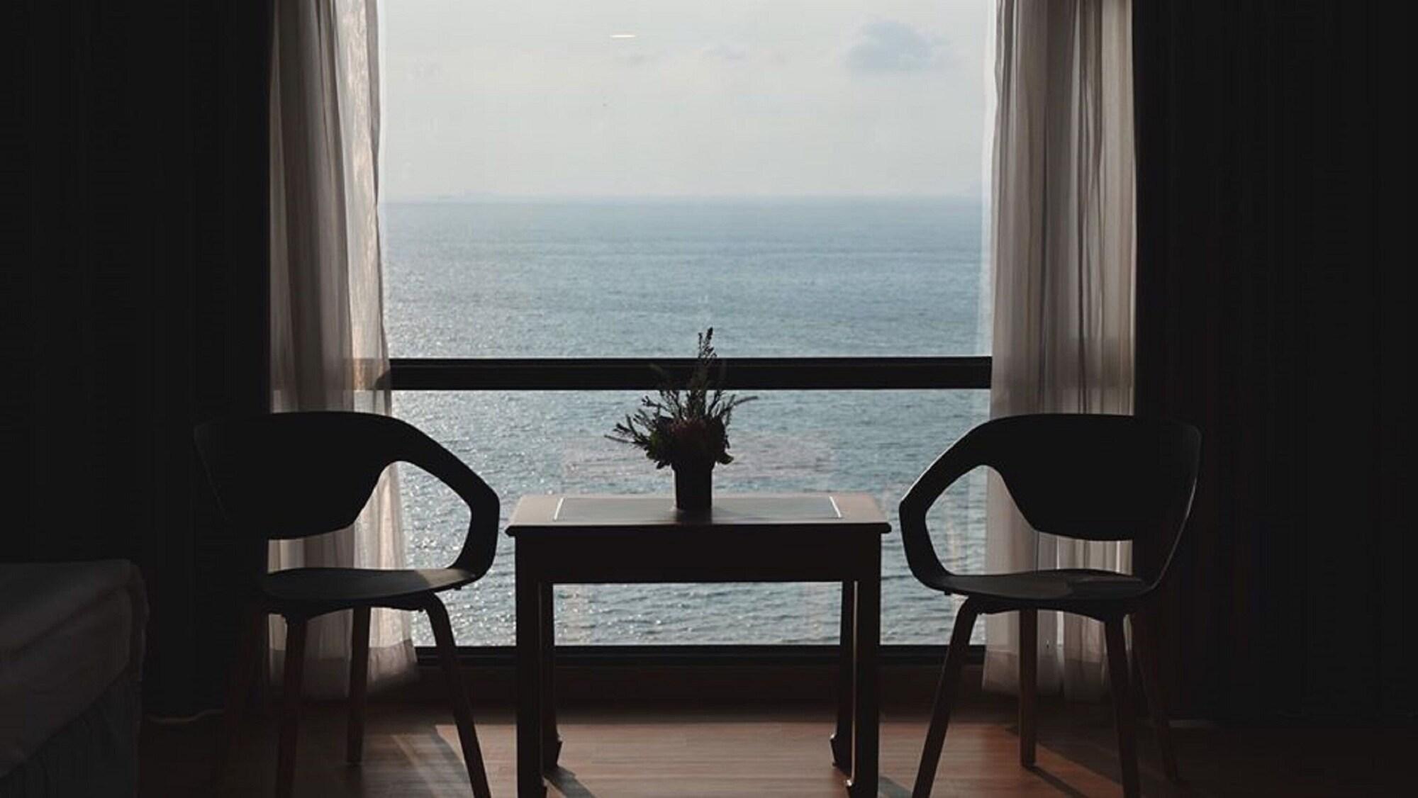 Ambassador Jomtien Pattaya - Marina Tower Wing 4* Na Chom Thian