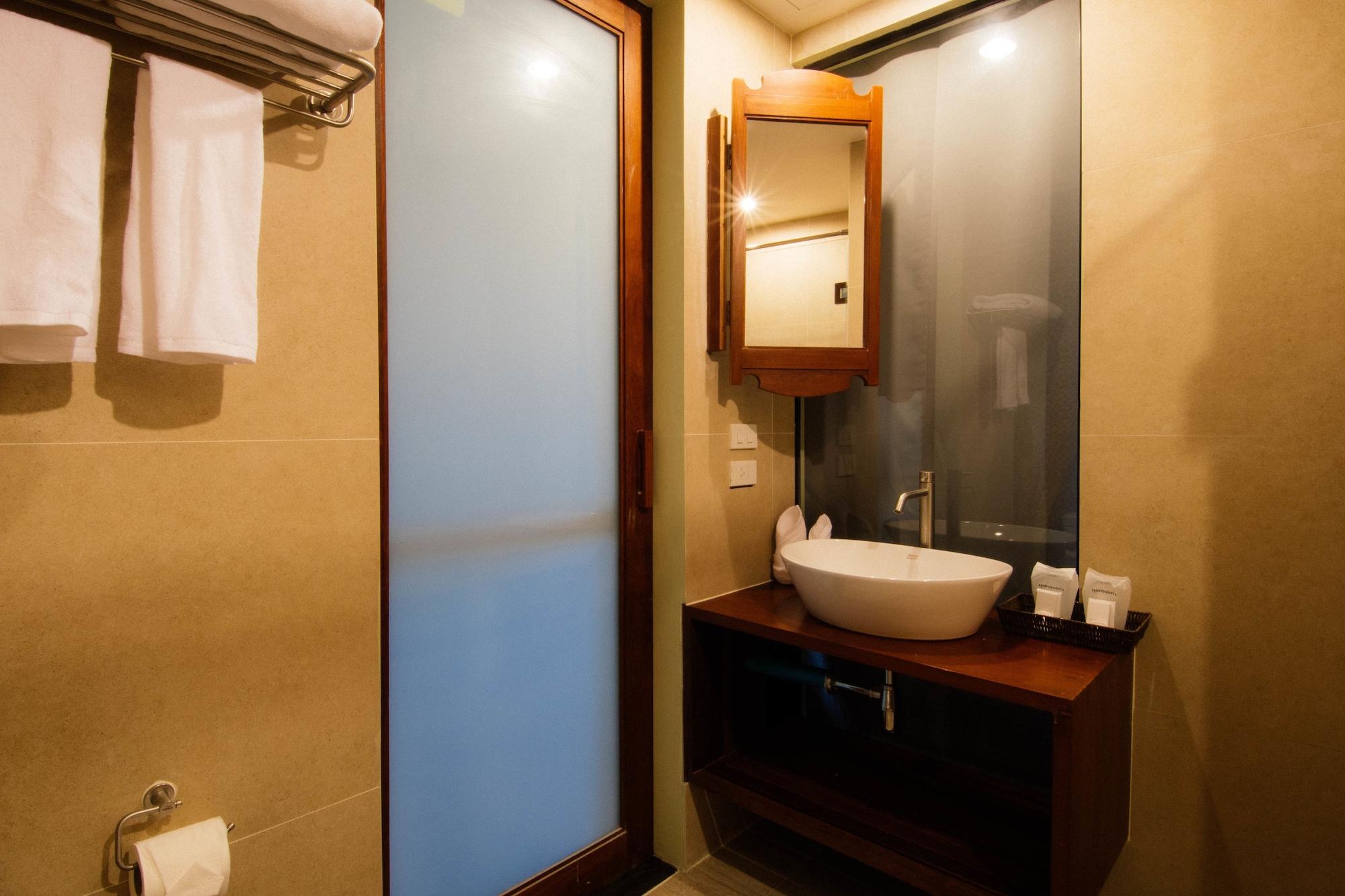 The Pat Hotel Jomtien Beach