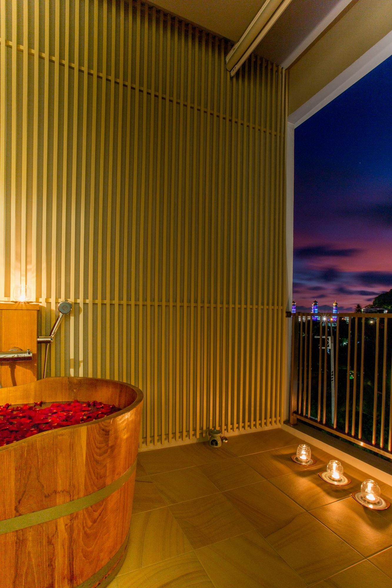 Lario Krabi-sha Extra 3*